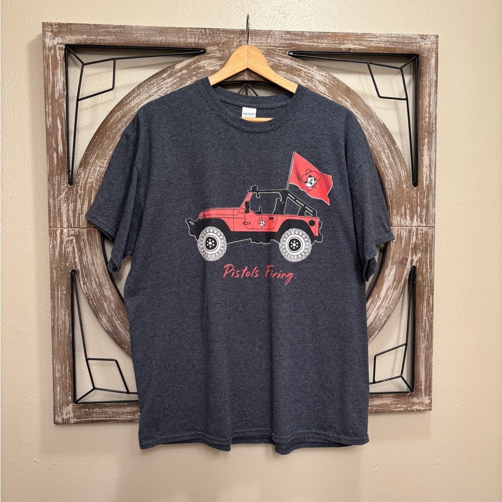 Gildan Orange and Gray Short Sleeve Tee with Jeep Wrangler Design